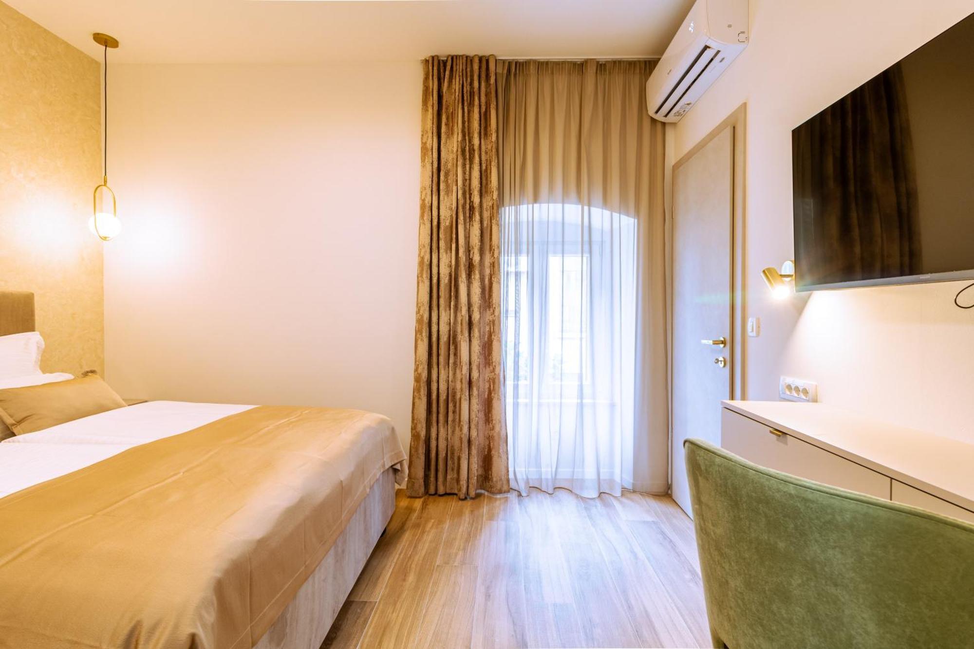 Luxury 2 Bedroom-2 Bathroom Apartment & Studio App With Rooftop Terrace Split Pokoj fotografie