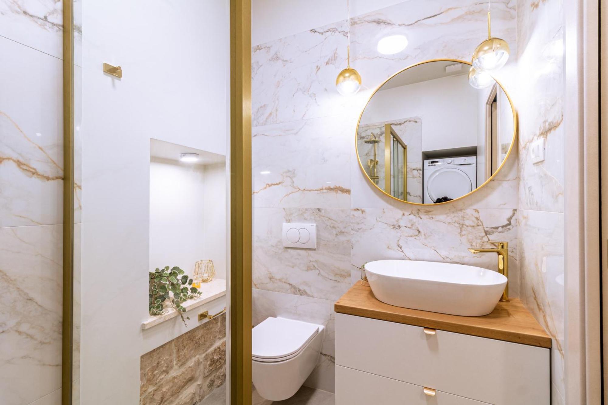 Luxury 2 Bedroom-2 Bathroom Apartment & Studio App With Rooftop Terrace Split Exteriér fotografie