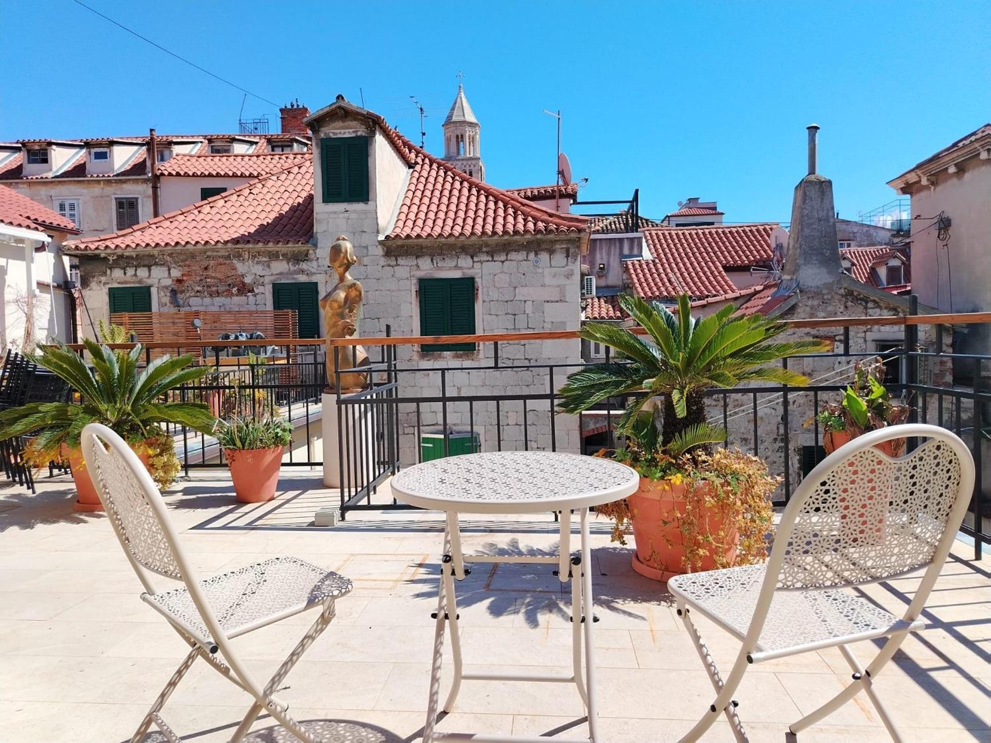 Luxury 2 Bedroom-2 Bathroom Apartment & Studio App With Rooftop Terrace Split Exteriér fotografie